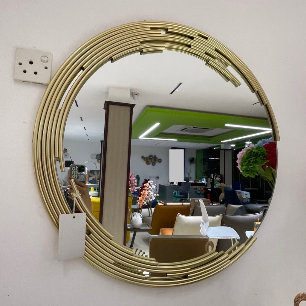 Metal Designer Mirror