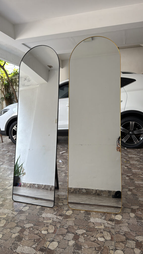 5x1.5 Feet Arch Thin Boarder